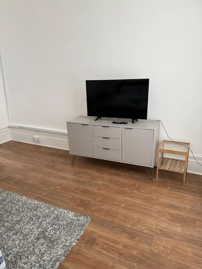 Private Room 2 London 0*,  United Kingdom
